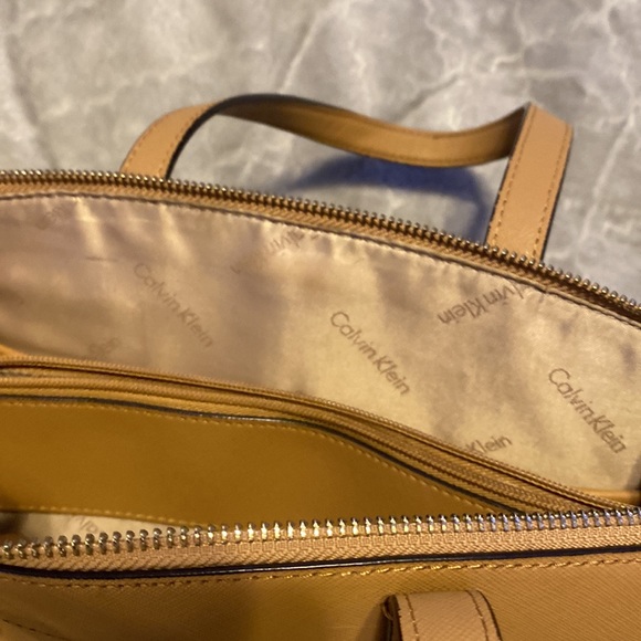 Kalvin Klein Purse/Bag - Picture 6 of 7